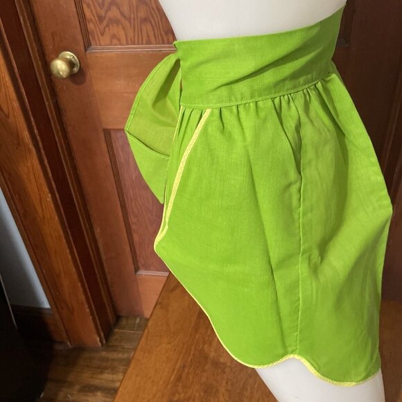 Vintage Green Yellow Tie Waist Pocket Apron - Picture 3 of 5